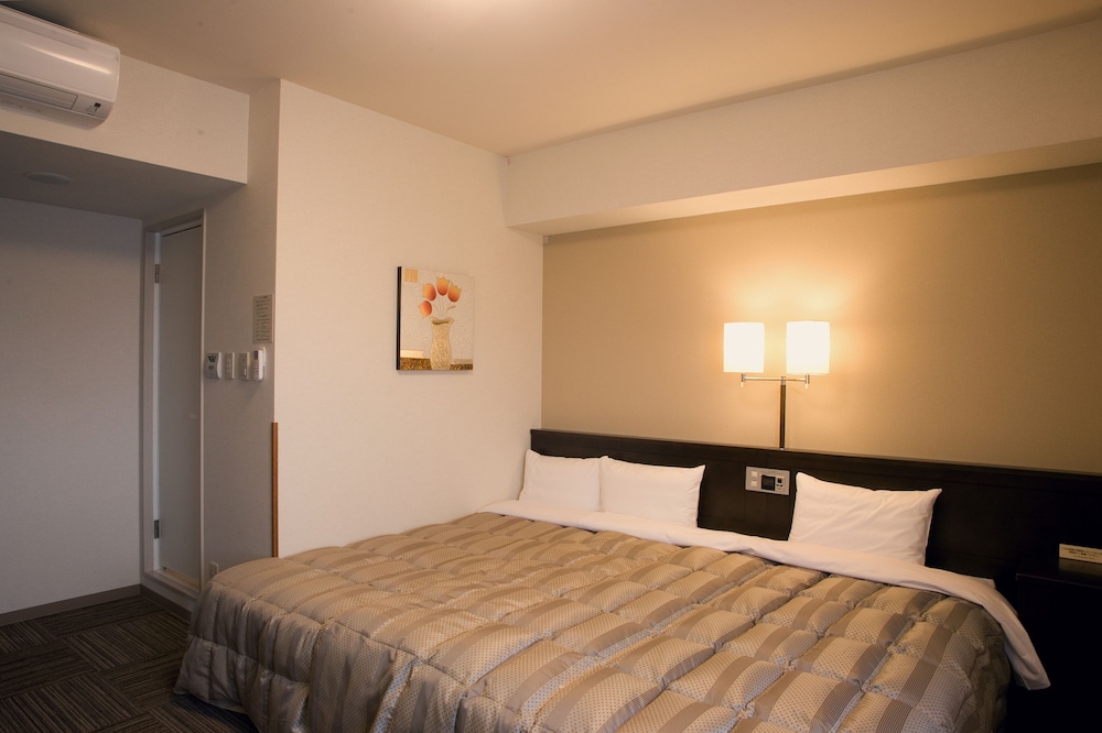 Hotel Route-Inn Hofu Ekimae 10/42