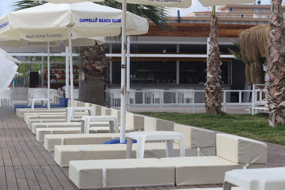 Risus Beach Resort Hotel Kusadasi in KUSADASI
