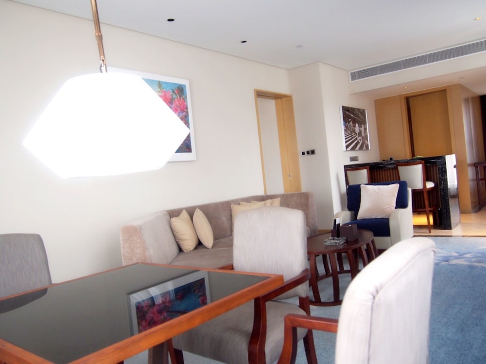 Wojo Hotel 28/50