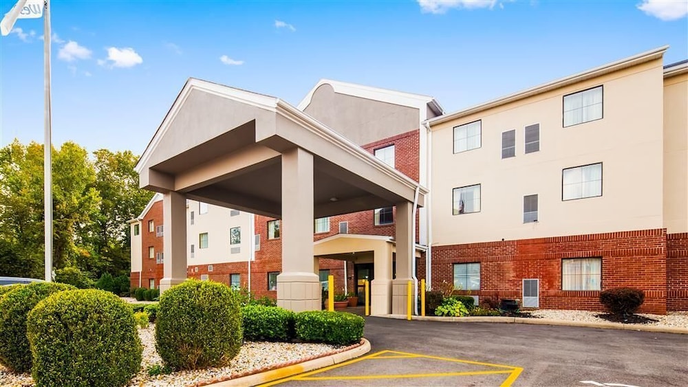 Country Inn & Suites by Radisson, Pickerington, OH 1/47