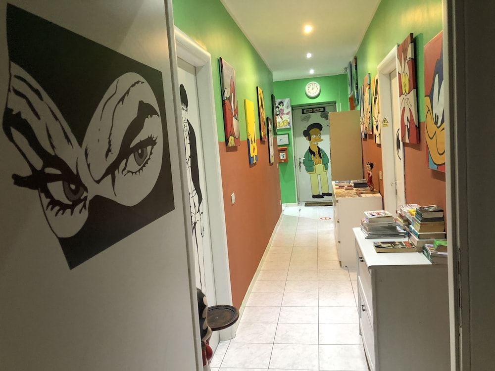Comics Guesthouse 23/46