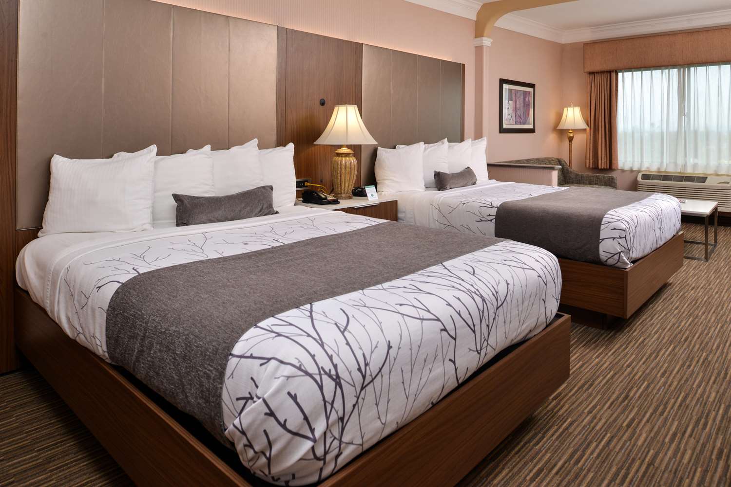 Best Western Plus Suites Hotel - Los Angeles LAX Airport 3/10