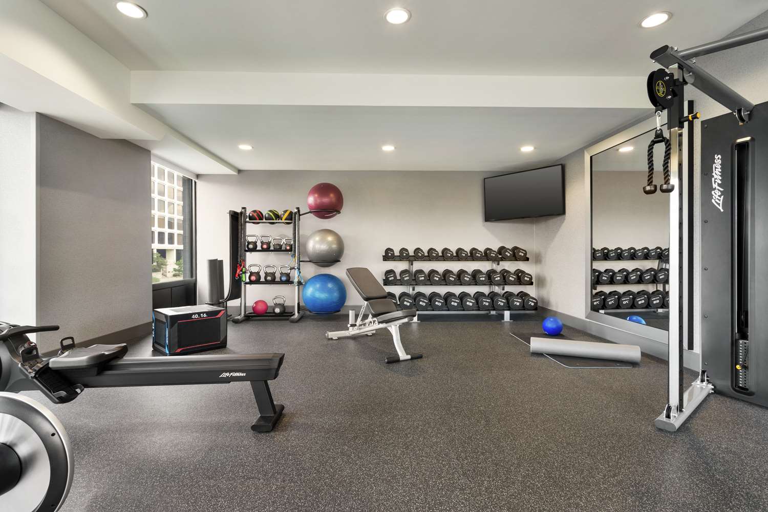 Home2 Suites by Hilton Minneapolis University Area 12/22
