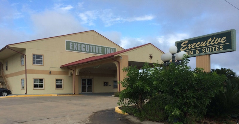 EXECUTIVE INN AND SUITES SCHULENBURG 6/20