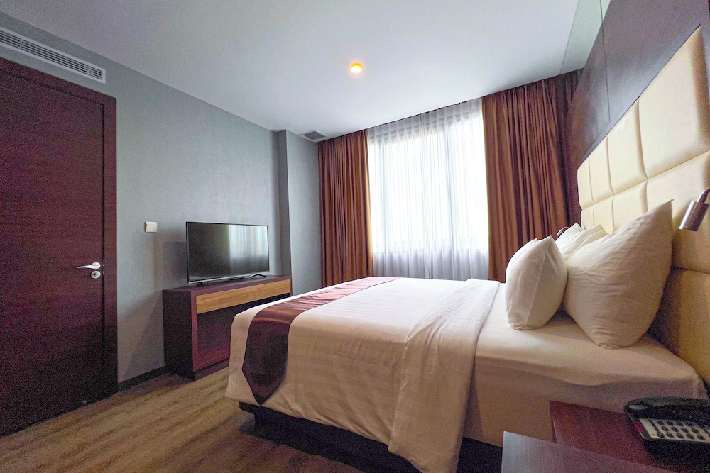 Asialink Hotel By Prasanthi 16/50