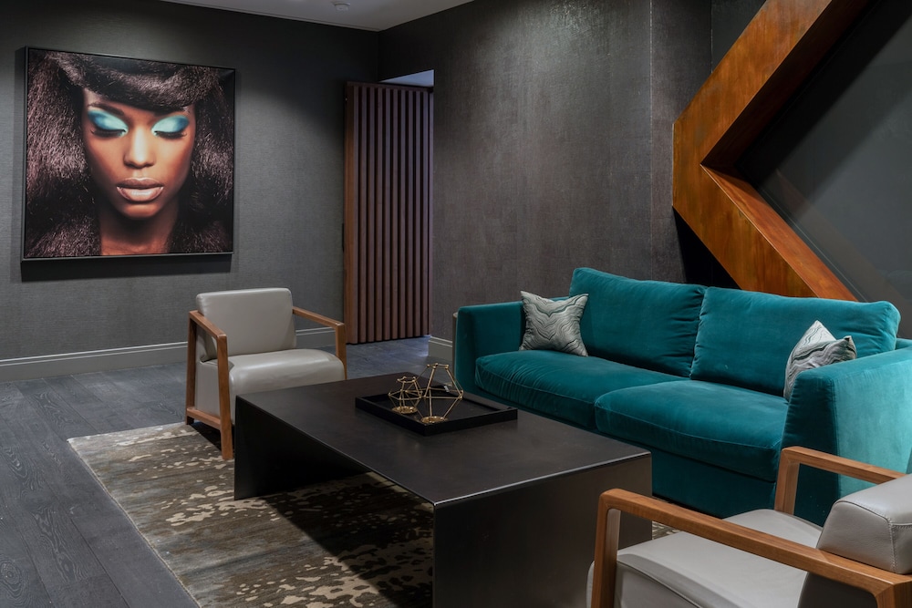 The Hotel At Midtown 41/45