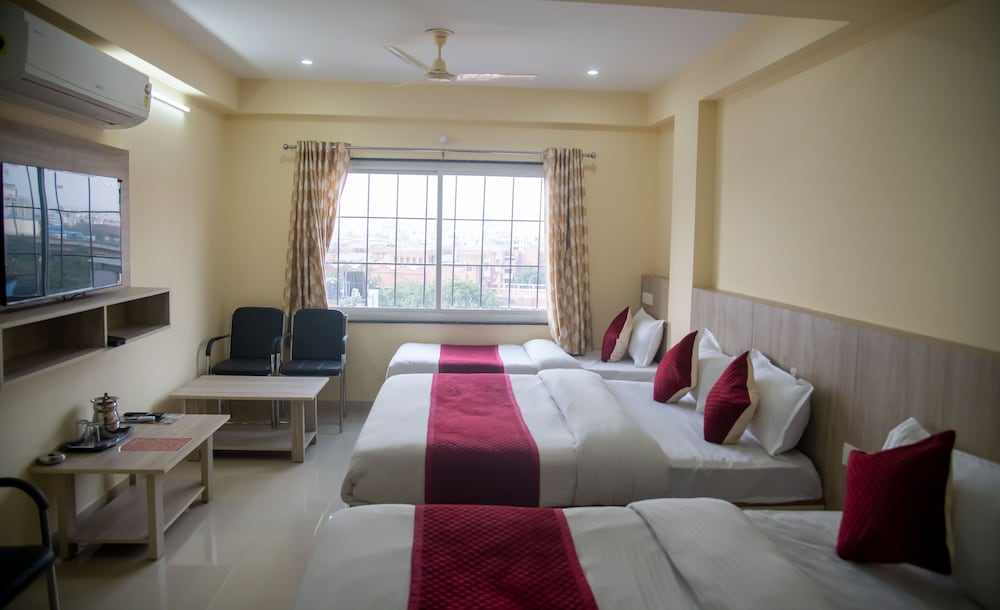Hotel Thikana Palace 23/50