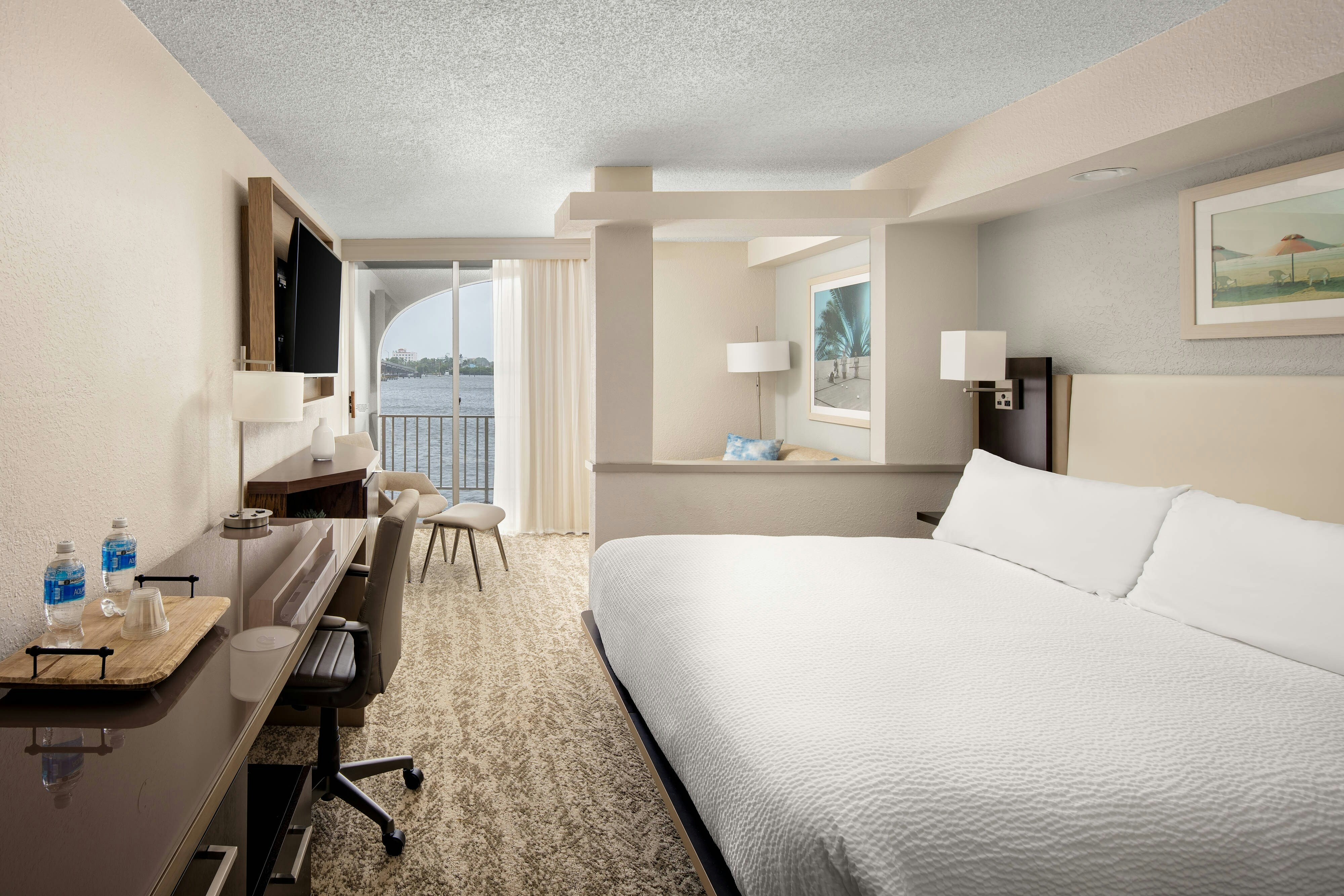 Fairfield Inn And Suites Palm Beach 6/18