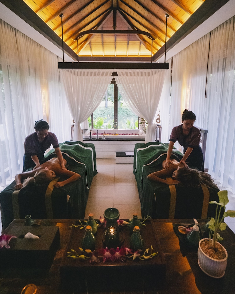 Banyan Tree Lang Co 48/78