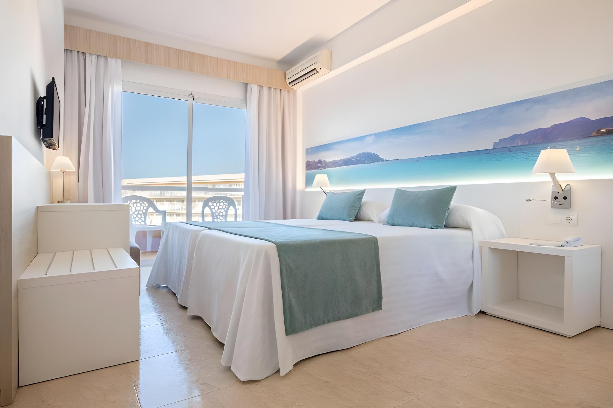 Premium, Double or Twin Bed, Sea View