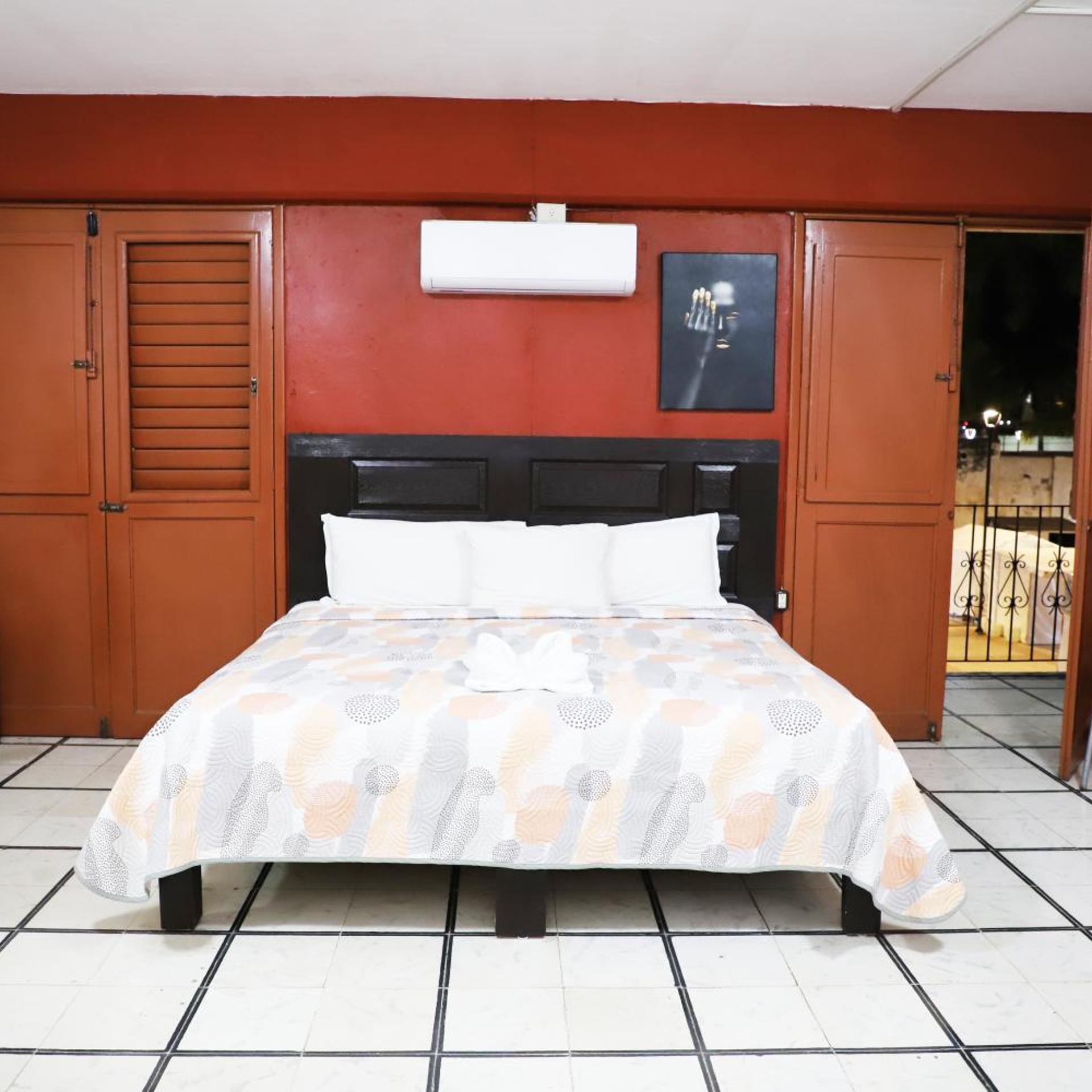 Hotel Murallas 231 11/50