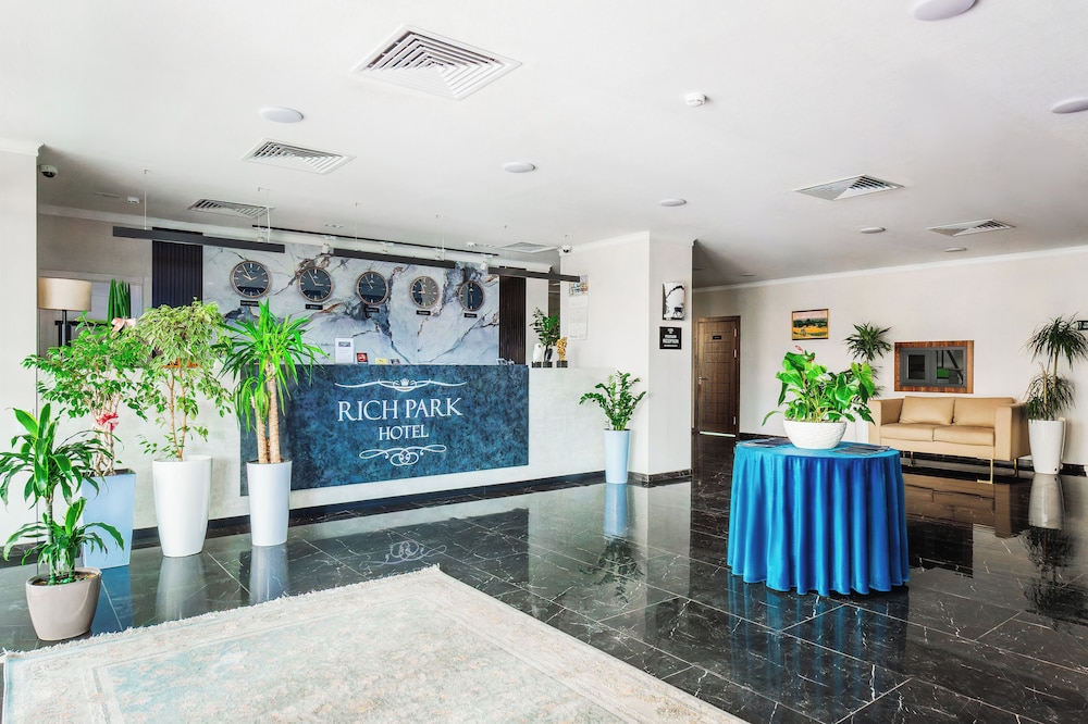 Rich Park Hotel 3/24