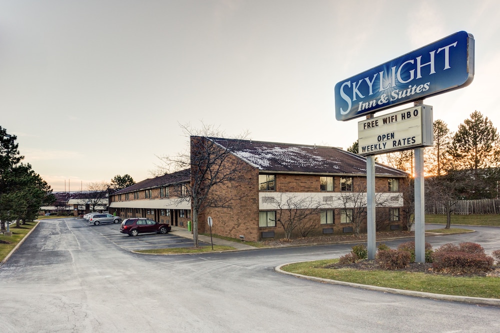 Travelodge Cleveland/Willoughby 29/29