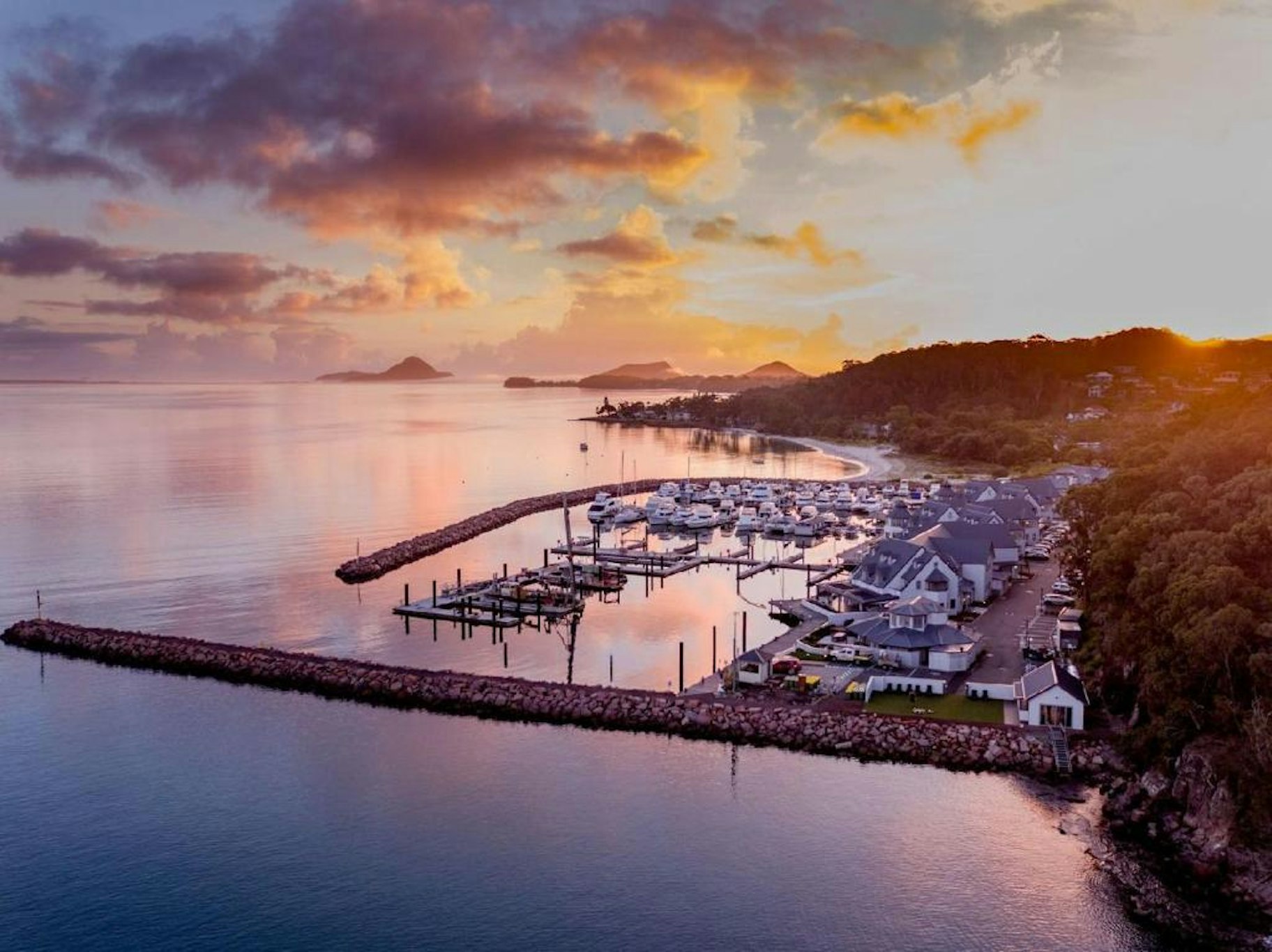 Anchorage Port Stephens 41/45