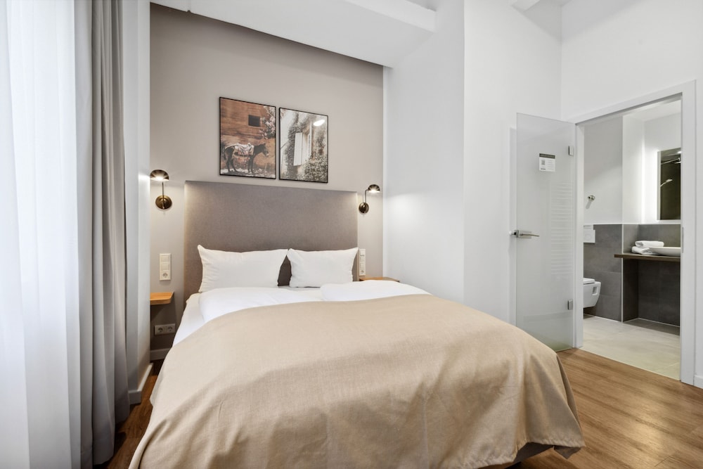 limehome Munich Fritz-Erler Str. 15/50