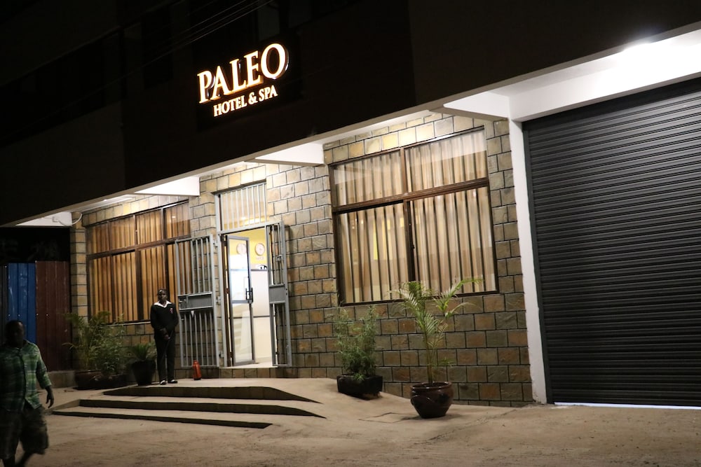 Paleo Hotel & Spa 44/50