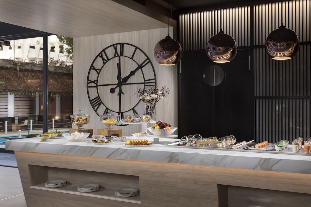 The Level At Melia Castilla 11/76