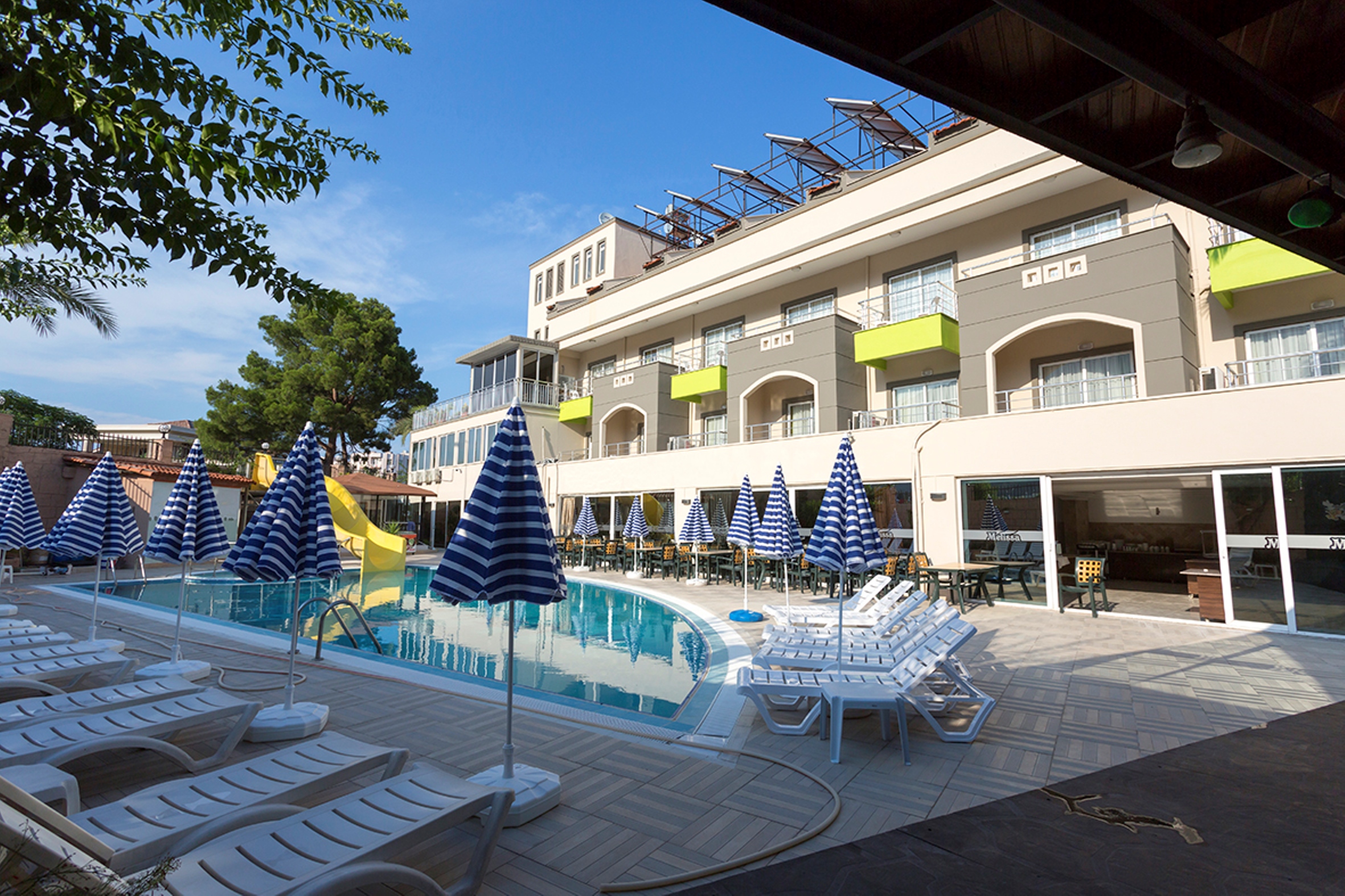 Rich Melissa Hotel (ex Melissa Residence) 20/35