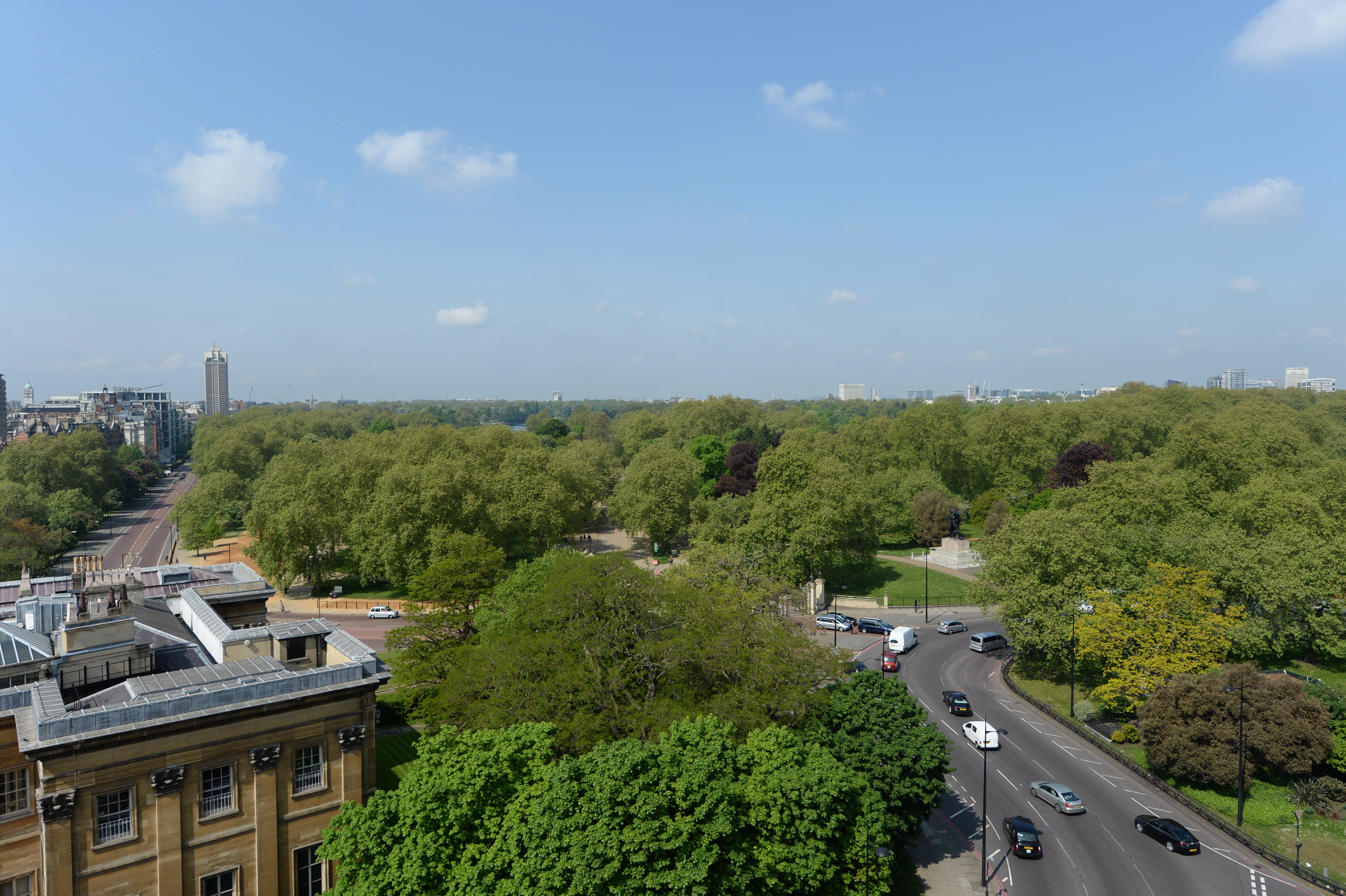 InterContinental London Park Lane by IHG 83/86