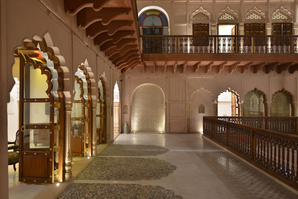 Haveli Dharampura 23/47