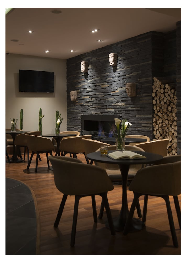 CASA GRANDE SUITES 35/42