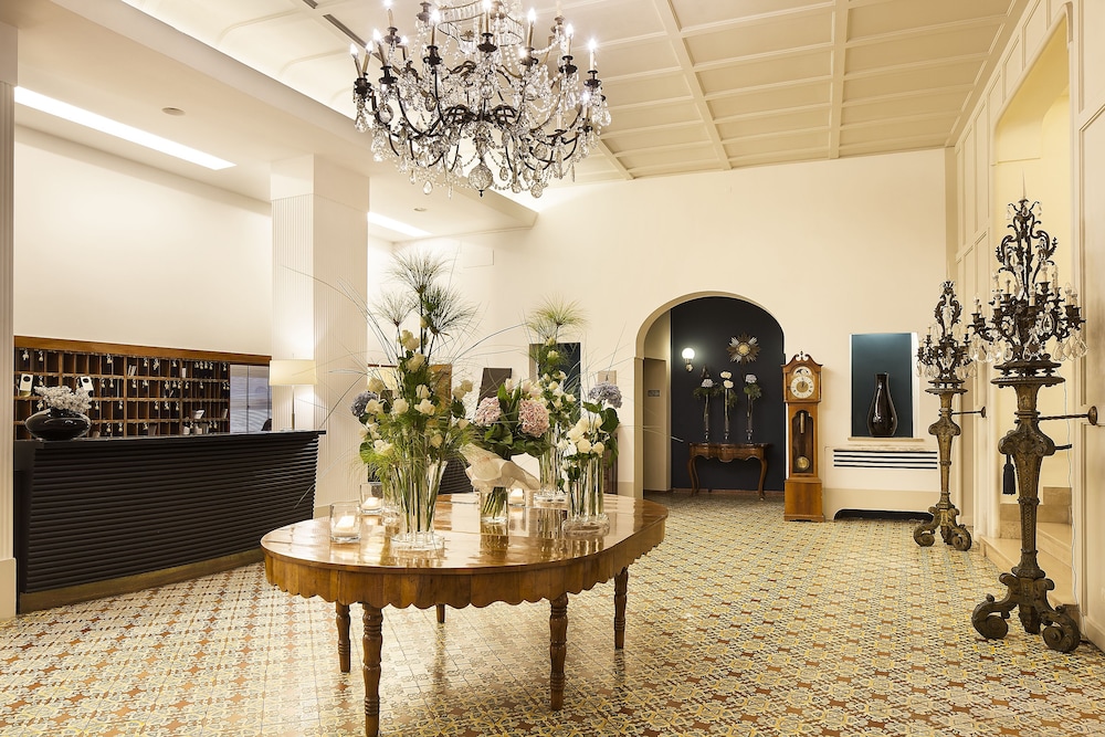 Lobby at Regina Isabella, LACCO AMENO