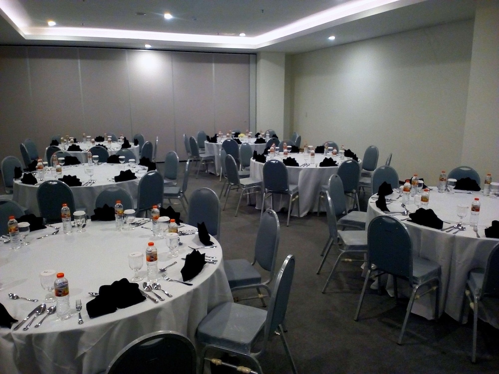 Kyriad Hotel M Sorong 18/21