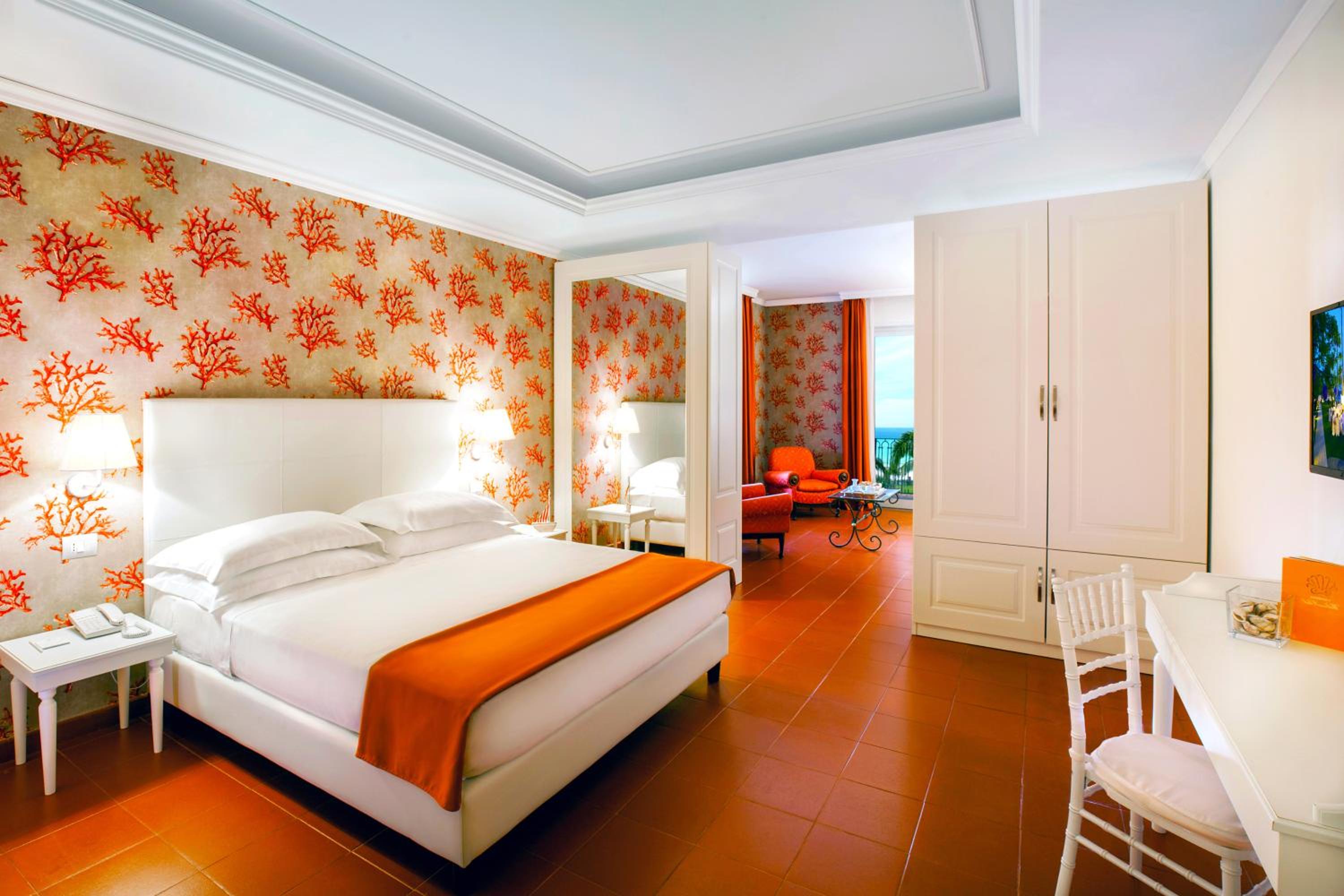 Junior Suite, Double or Twin Bed