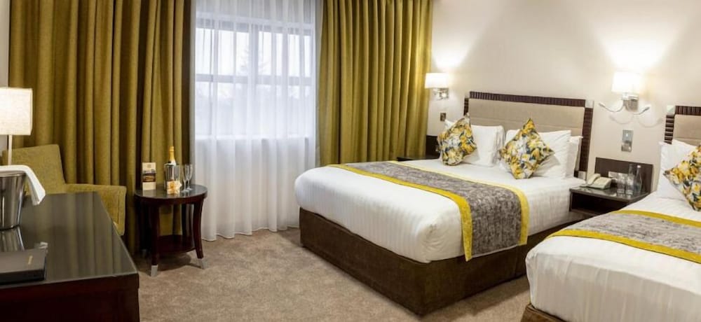 Mcgettigan's Hotel Letterkenny 7/35