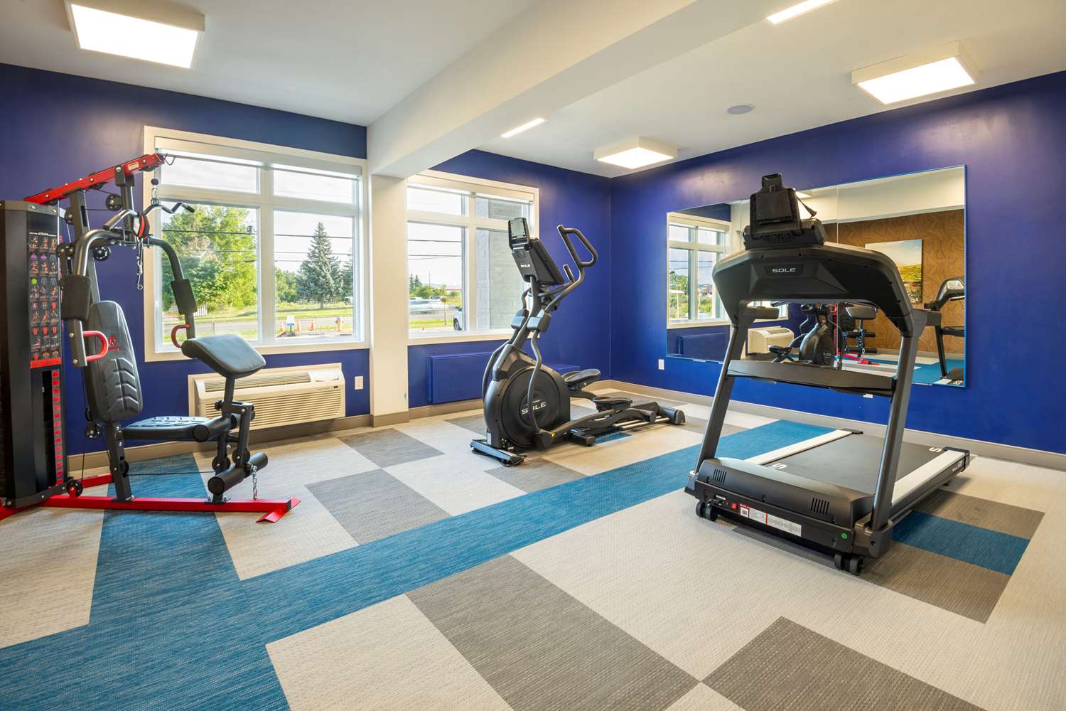 Comfort Inn and Suites Kingston ON 7/12