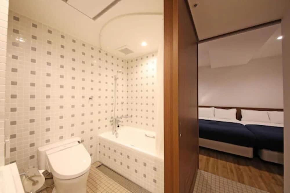 Toho Hotel Zonk Hakata 44/48