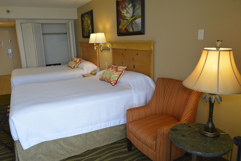 Nautilus Inn 10/64