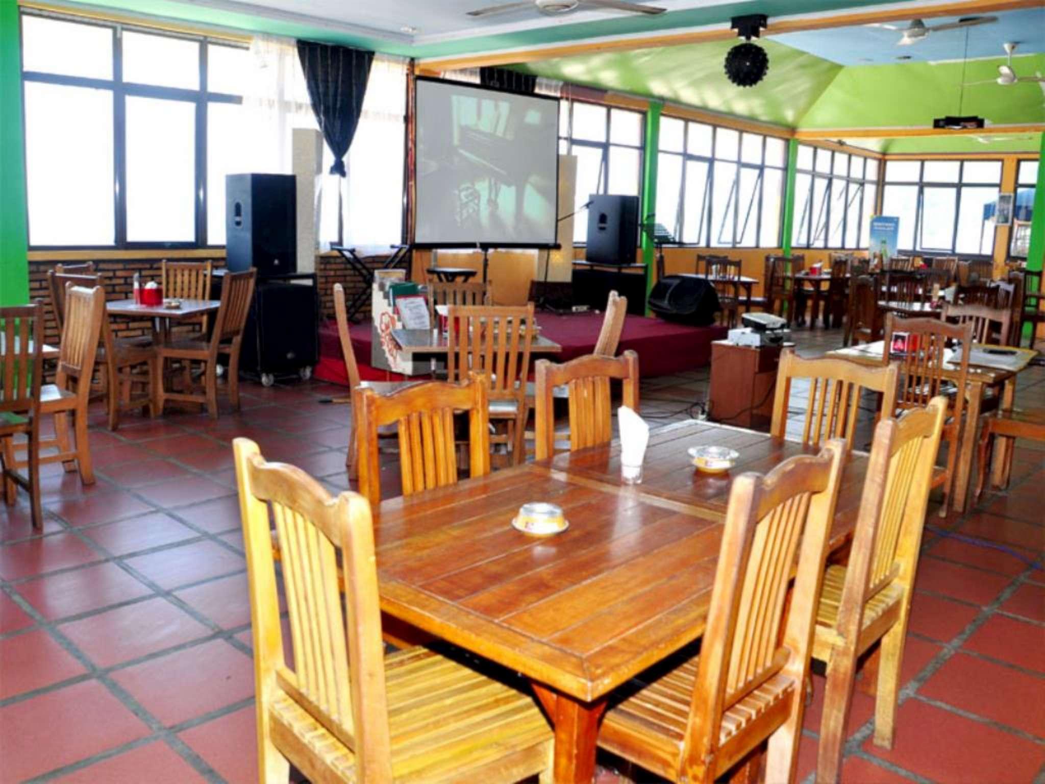 PIA Hotel Pandan Sibolga 21/28