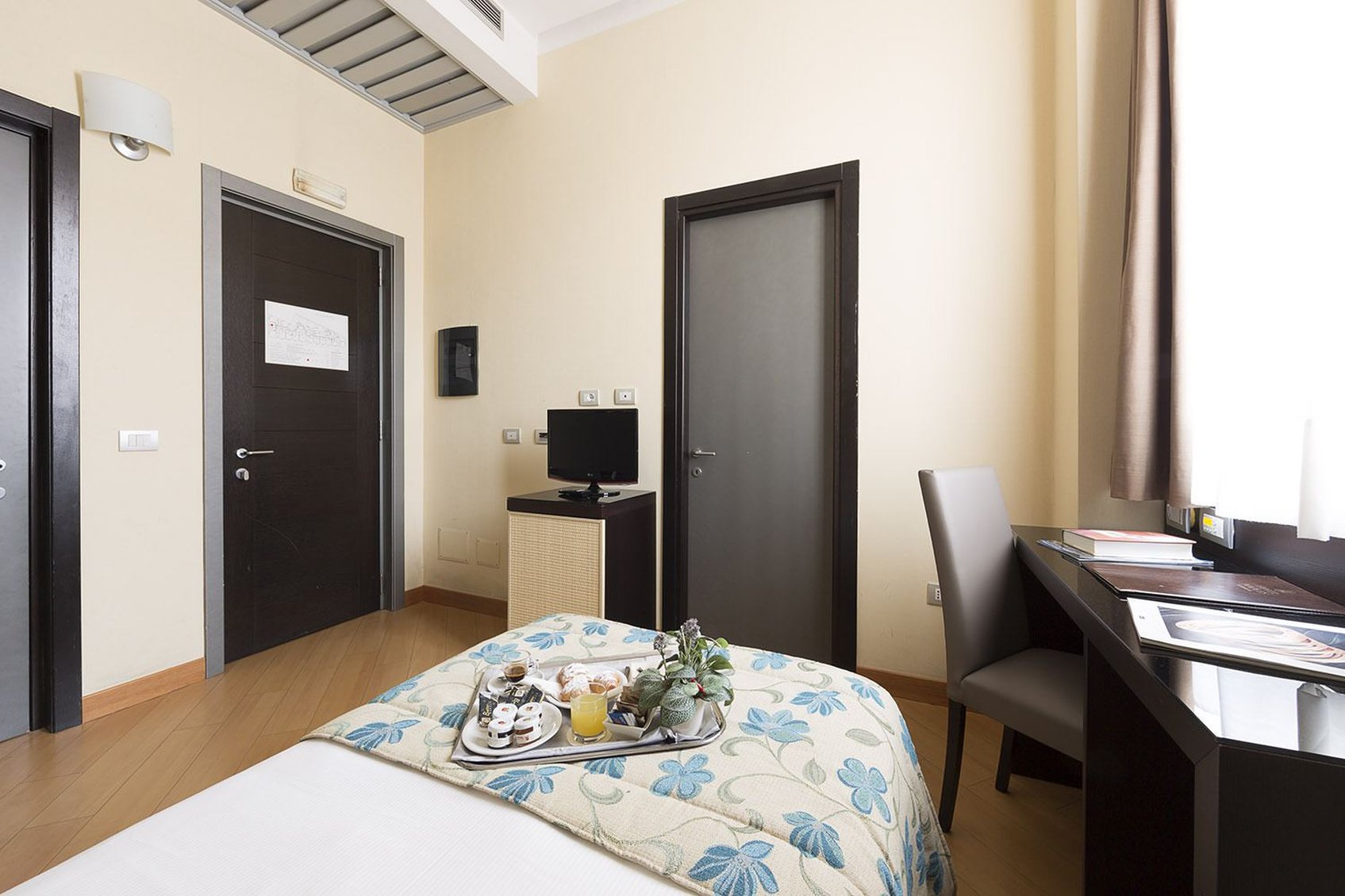 Hotel Naples 59/71