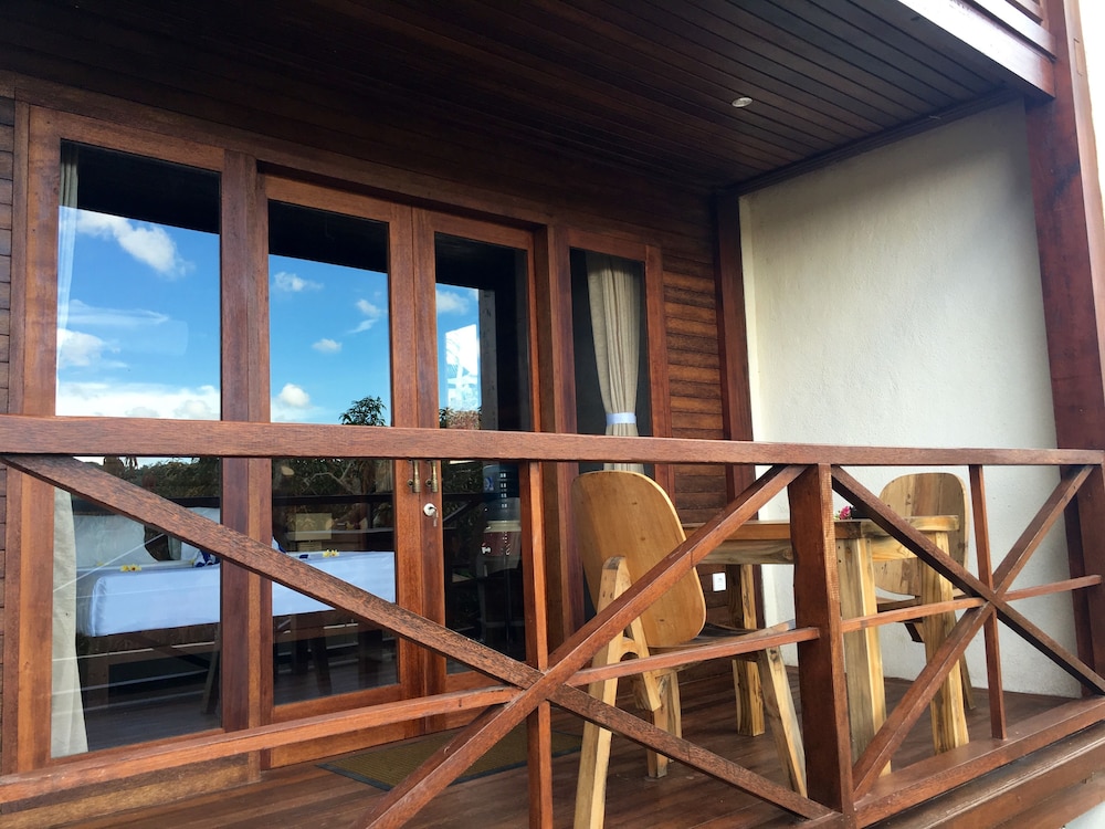 Twin Island Villas And Dive Resort 40/76