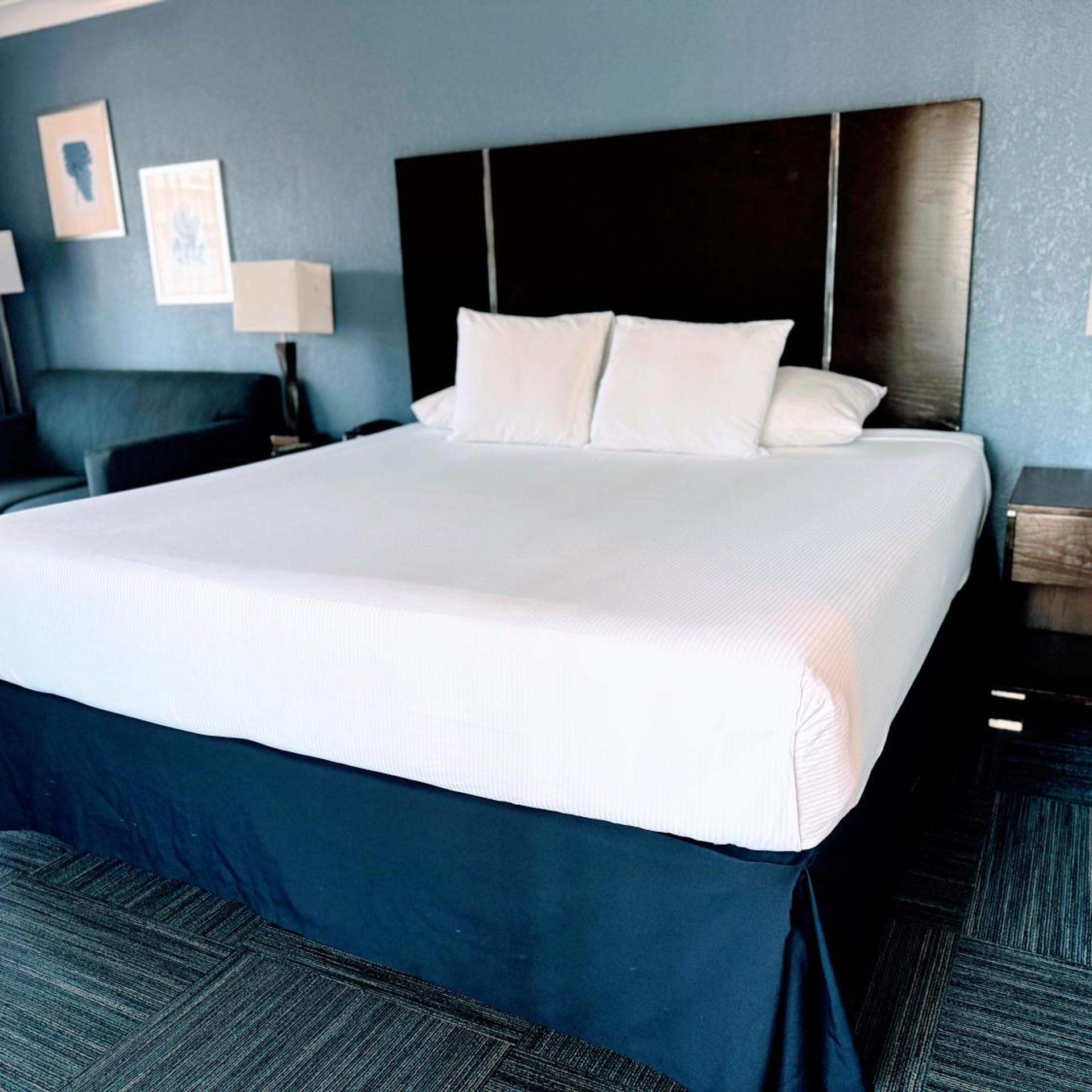 غرفة تنفيذية بسرير كينج، Pacific Inn 3/10
