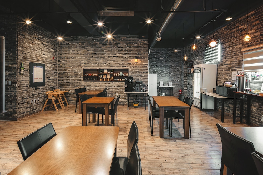 Hotel Iam - Hostel 36/50