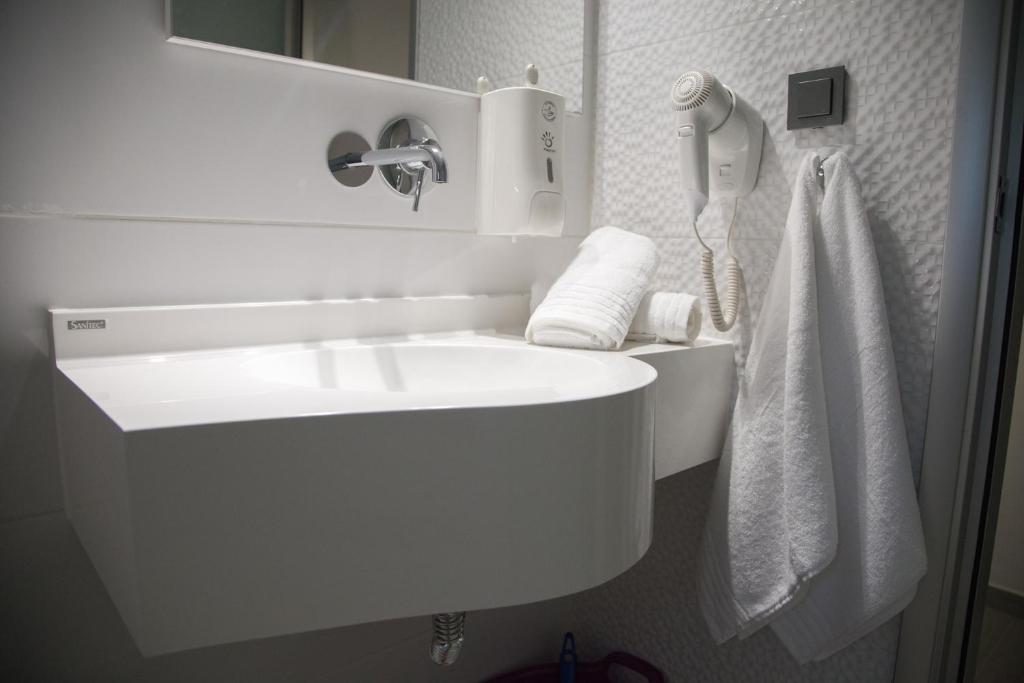 Amalia Rooms Sea View 48/50