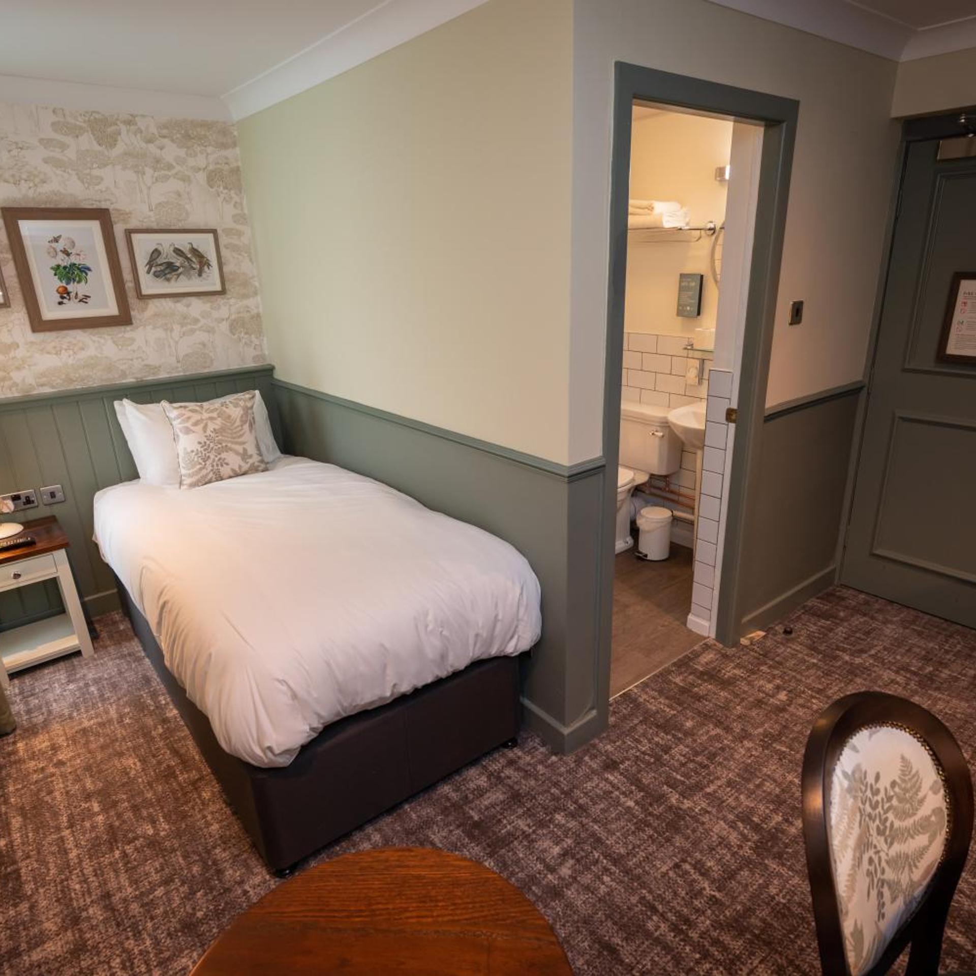 Room, Single