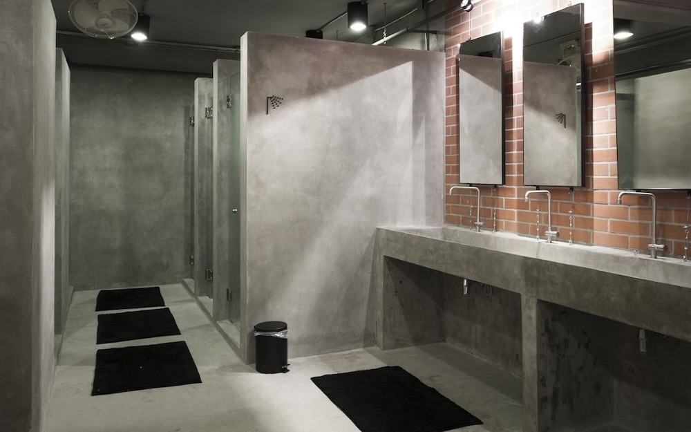 Bed Station Hostel 21/65