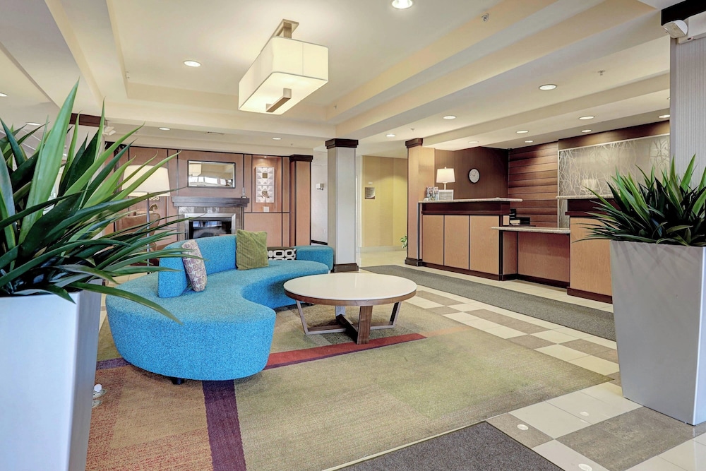 Fairfield Inn Suites By Marriott Edison South Plainfield 36/49