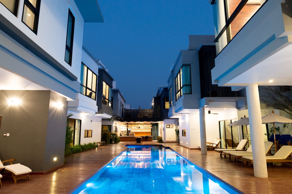 Chic Villa 6 34/61