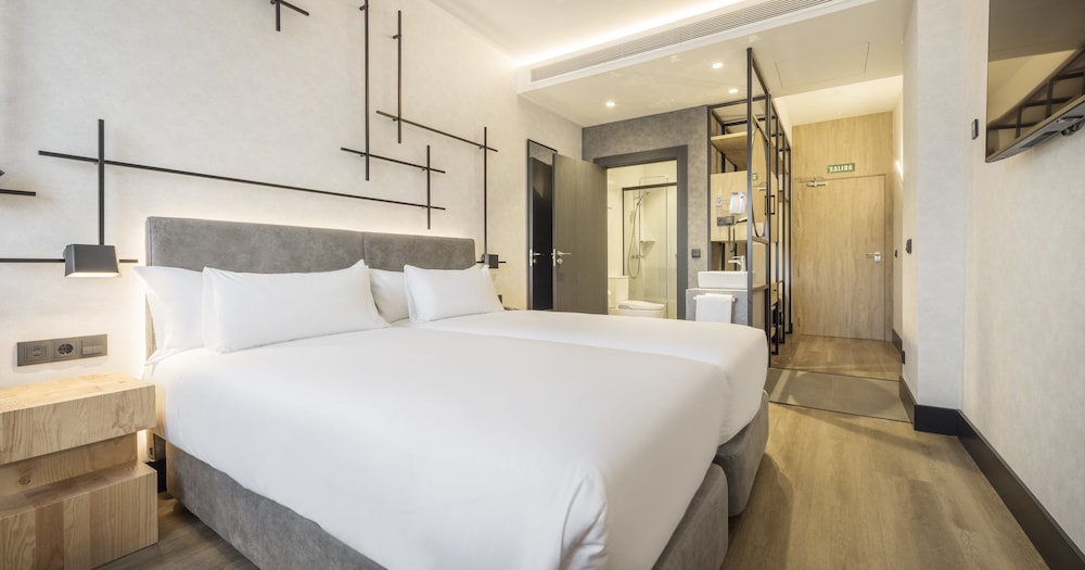 Hotel Ilunion San Mames 30/66