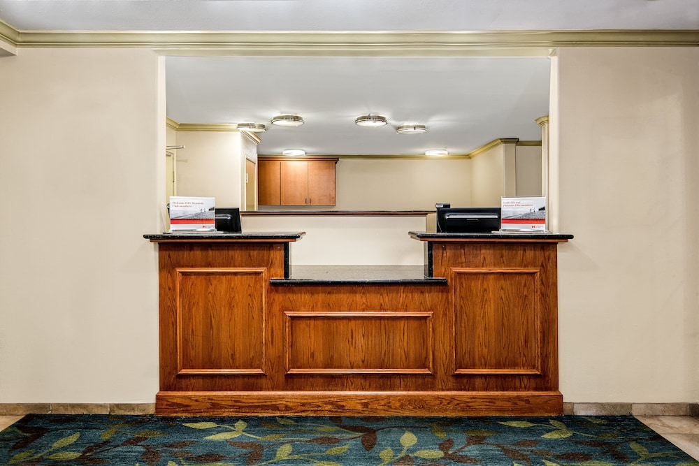 Candlewood Suites Galveston 15/53