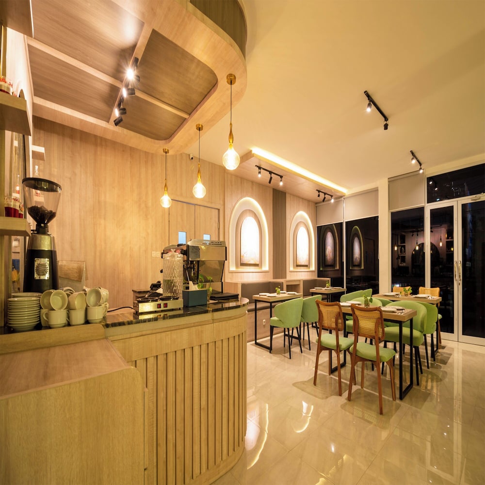Yulia Hotel Managed by HIG 36/48