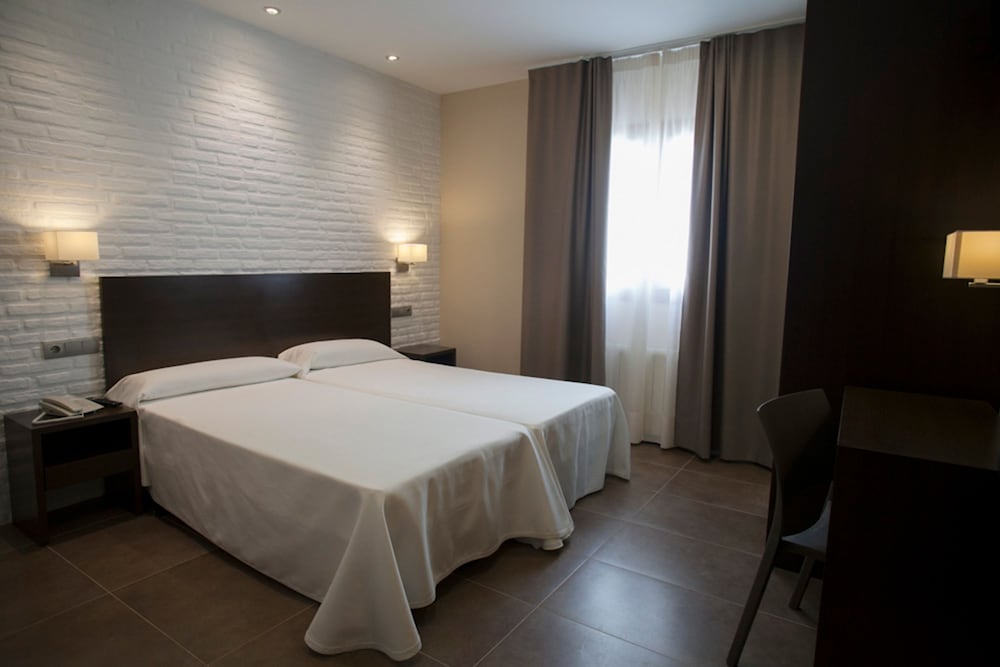 Hotel Restaurante El Corte 16/44