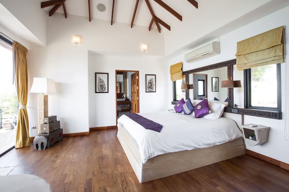 4 Bedroom Sea View Villa Suay Paap 6/40