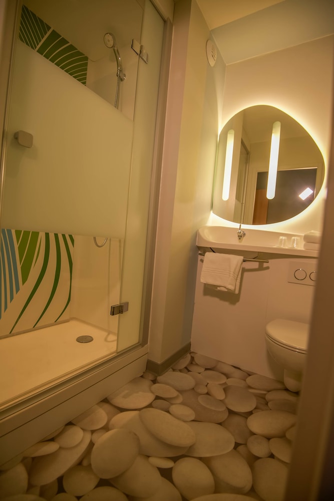 Ibis Budget Saint Martin De Crau Porte De Camargue 30/57