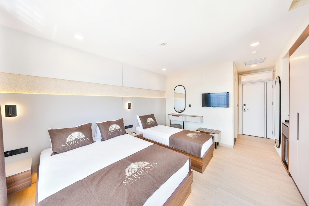 Sardunya Otel 33/50
