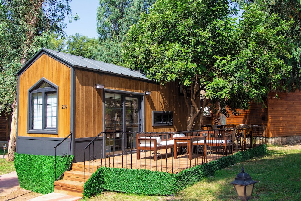 Suna Village Hotel 48/50